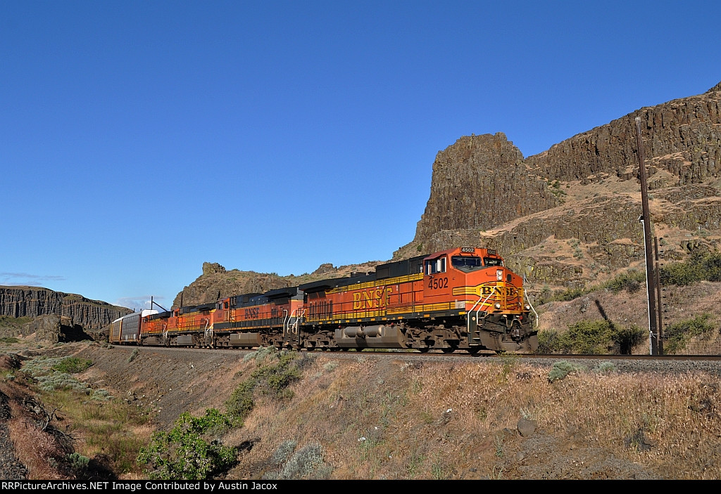 BNSF 4502